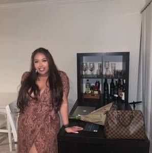 Meet your Posher, Stacy